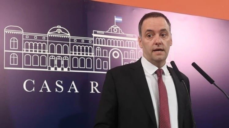El Gobierno prepara los últimos detalles de la ley ómnibus para ...