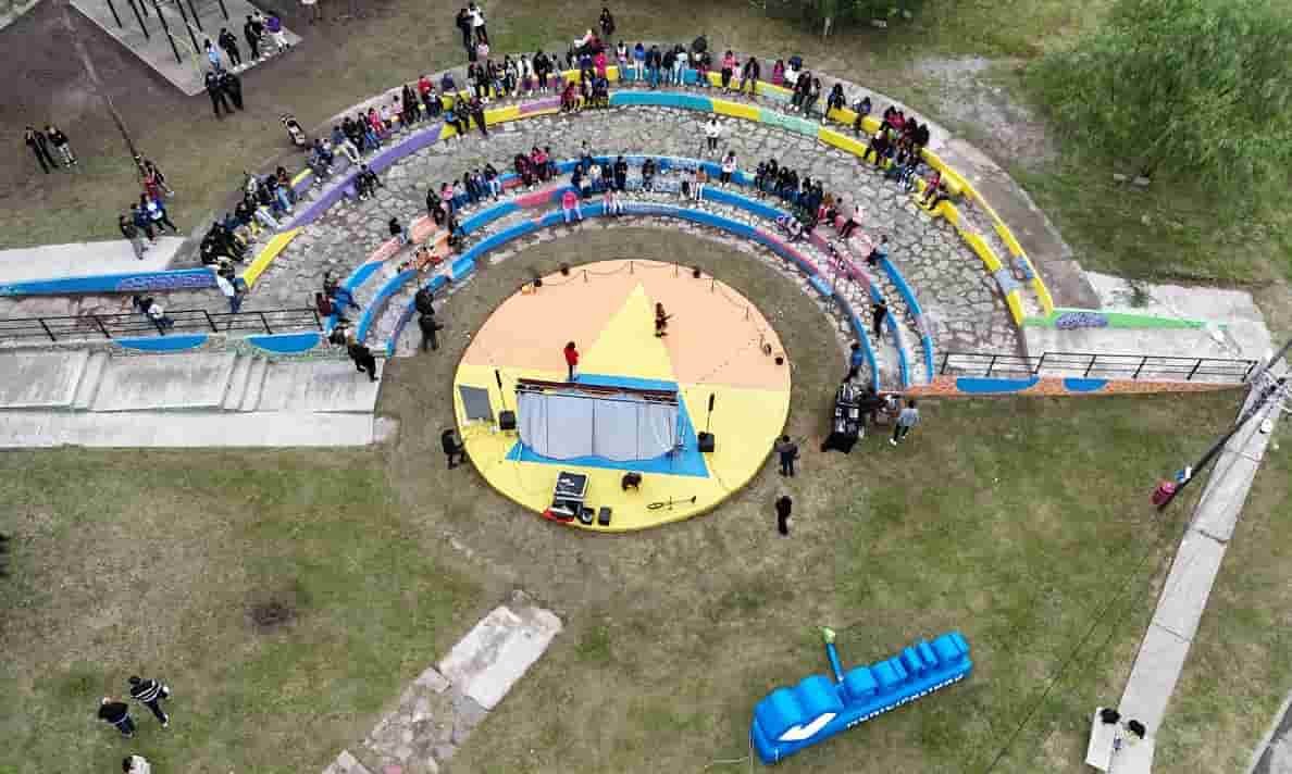 Quedó inaugurado el nuevo Anfiteatro de la plaza del barrio Alto La ...