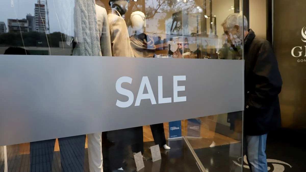 Las ventas minoristas pyme volvieron a caer en abril y acumulan una ...