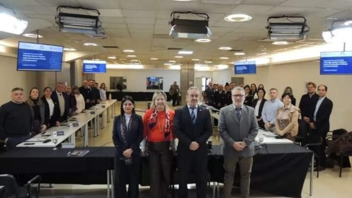 formación policial