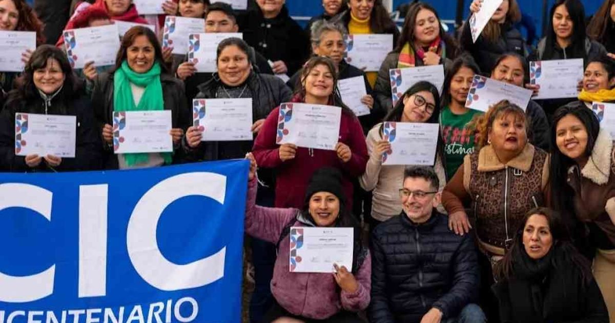 cursos gratuitos en los barrios