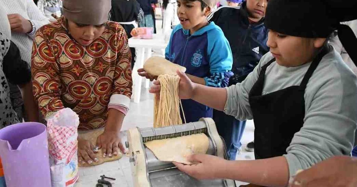 taller de cocina fideos caseros