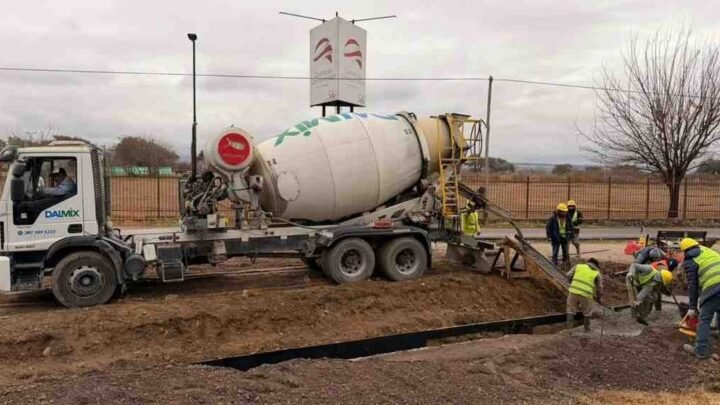 canalización pluvial Banchik Del Carnaval