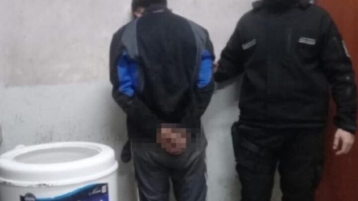 hombre demorado lavarropas barrio 9 de Julio