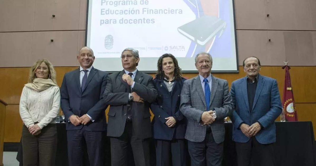 educación financiera docentes secundarios