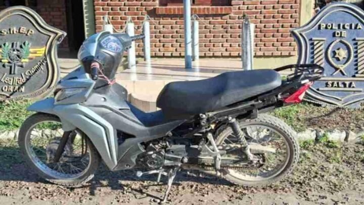 menor demorado con moto robada