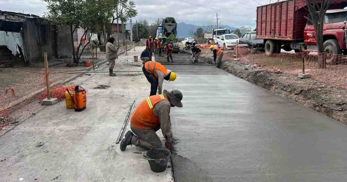 construcción de la nueva calzada