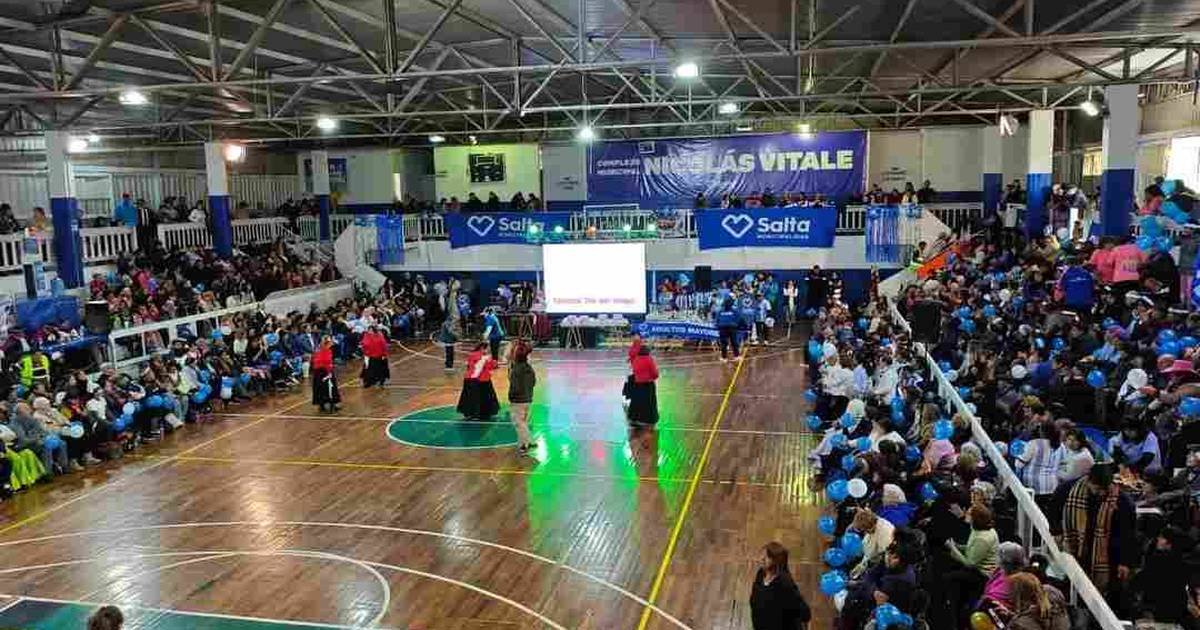 Día del Amigo adultos mayores