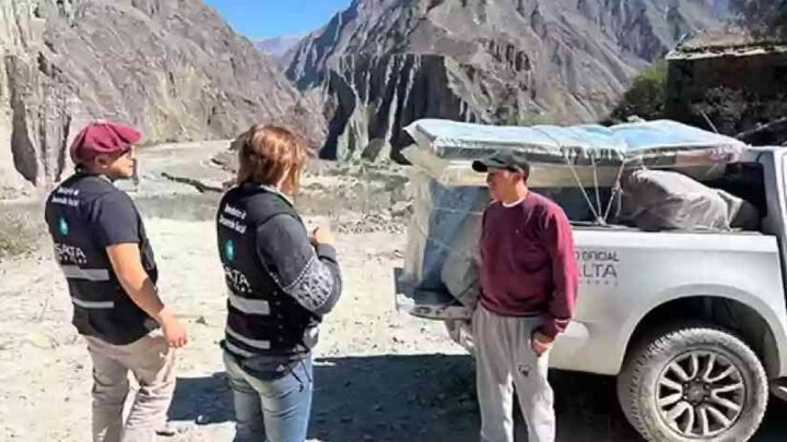 Gobierno de Salta asistió familias incendios