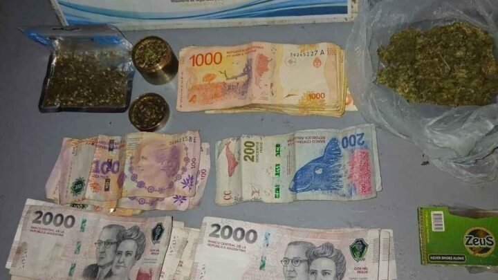 secuestra 130 dosis de marihuana