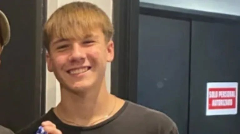 Santiago Herrero Despertó adolescente agredido Carlos Paz madre