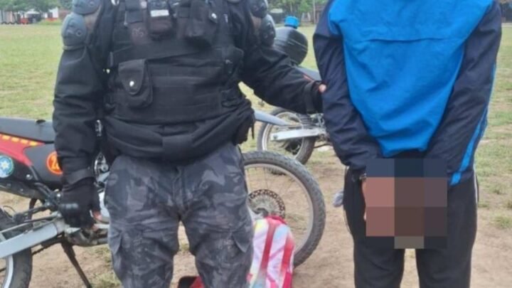 hombre con pedido de captura por robo