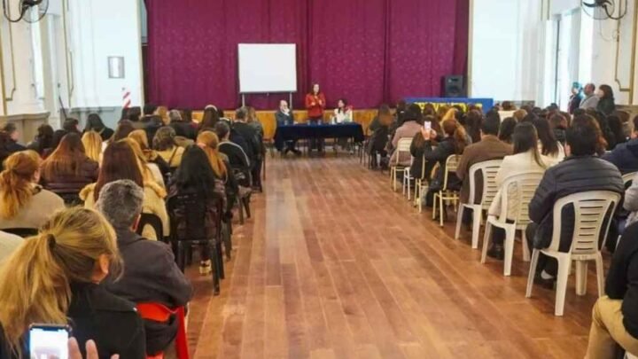 Escuelas Centinelas