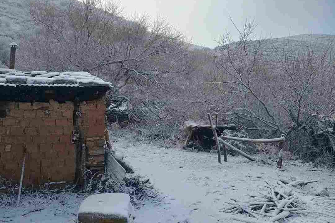 Nevadas en el Cerro El Sunchal: el invierno se intensifica en Salta