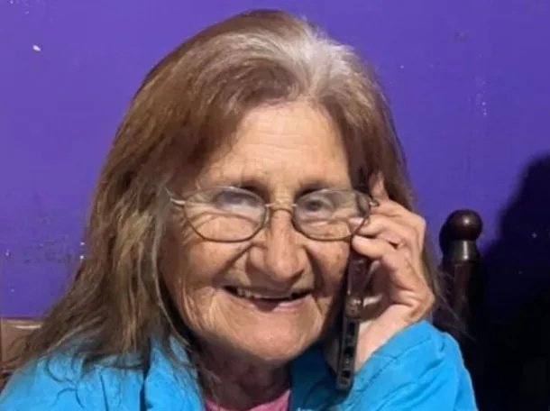 Victoria Aguirre Hallan sin vida jubilada 79 años perrita zanjón
