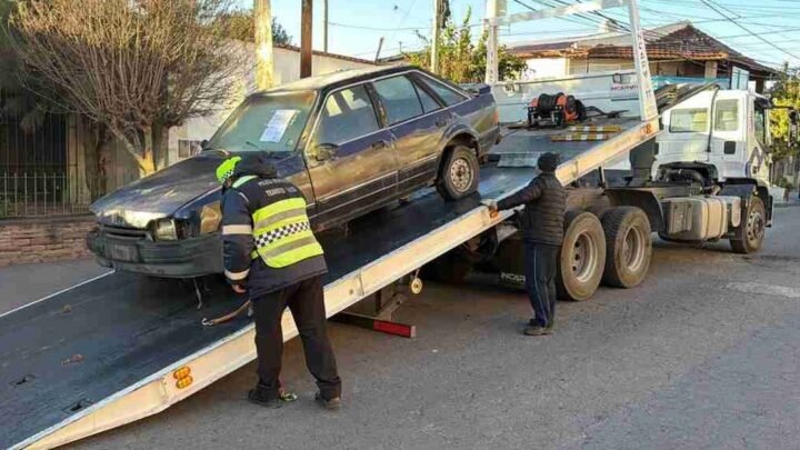 auto abandonado Salta