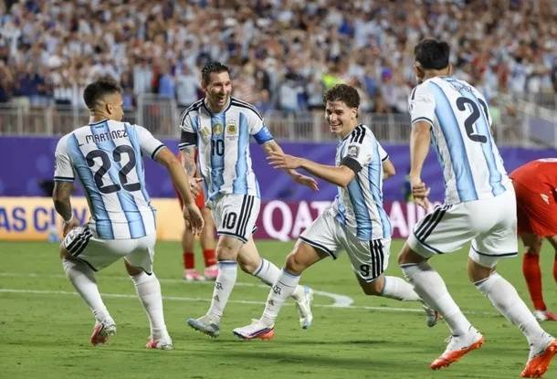 semifinal Mundial 2026 Inglaterra Argentina preparan cargada
