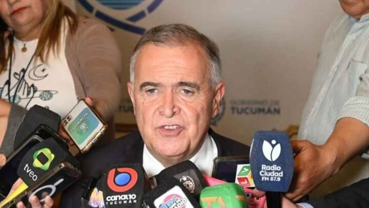 El gobernador de Tucumán, Osvaldo Jaldo, internado tras una angioplastia en Buenos Aires