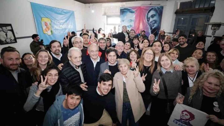 Kicillof Milei Argentina criticó aboga reconstruir pueblo