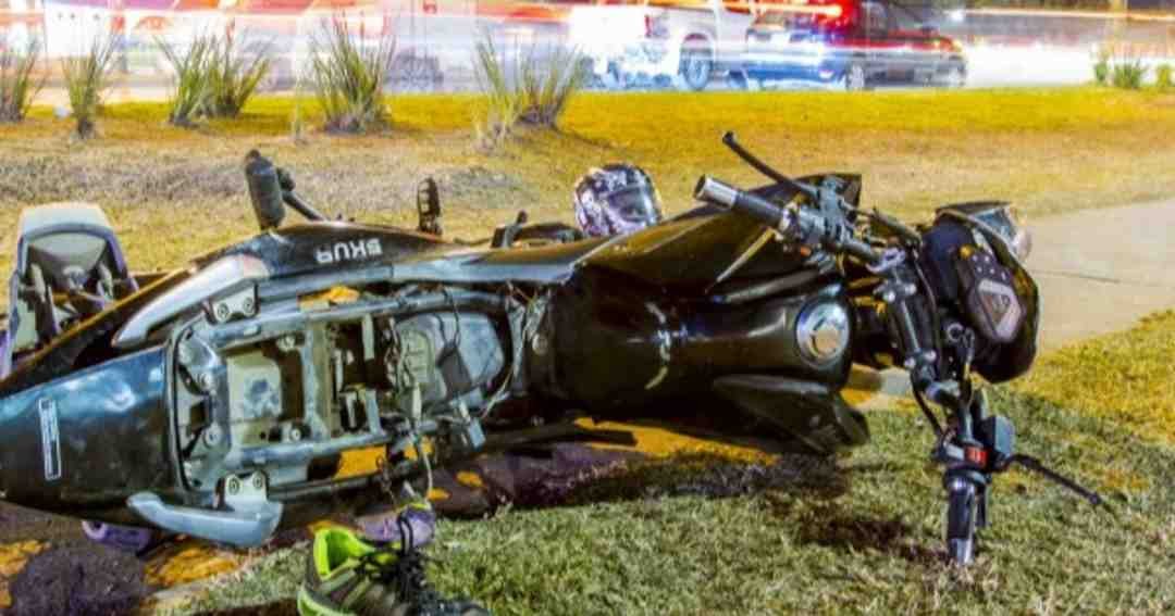 Muere un joven motociclista en la Avenida Tavella