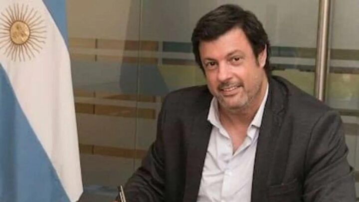 renuncia Darío Genua Secretaría Ciencia Tecnología