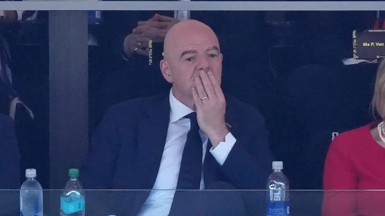 Nuevo revés para Infantino: la Confederación Asiática de Fútbol se unió al rechazo del plan para privatizar el Mundial