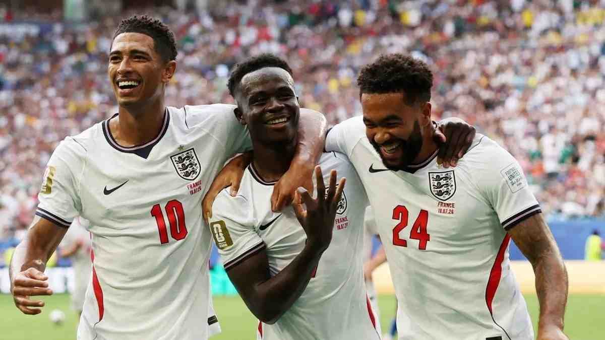 Tras un partidazo, Inglaterra se quedó con el tercer puesto venciendo por 6-4 a Francia