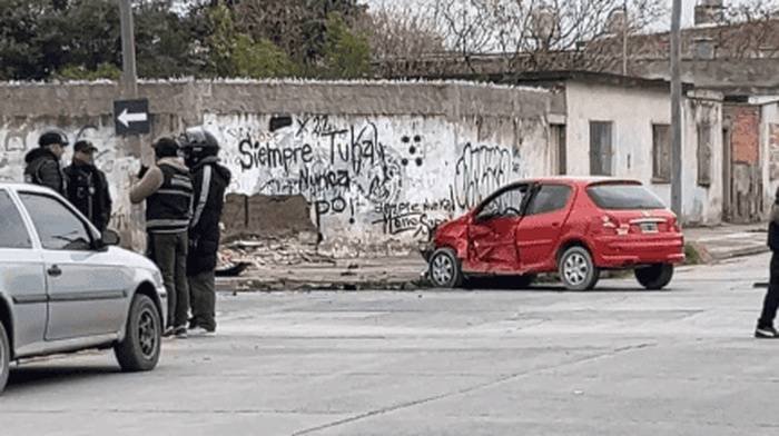fuga policial Villa Mónica Intento termina choque vecino