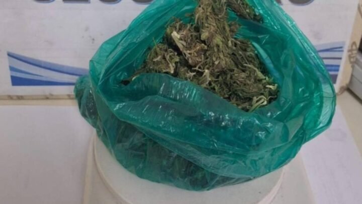 mujer demorada con droga San Calixto