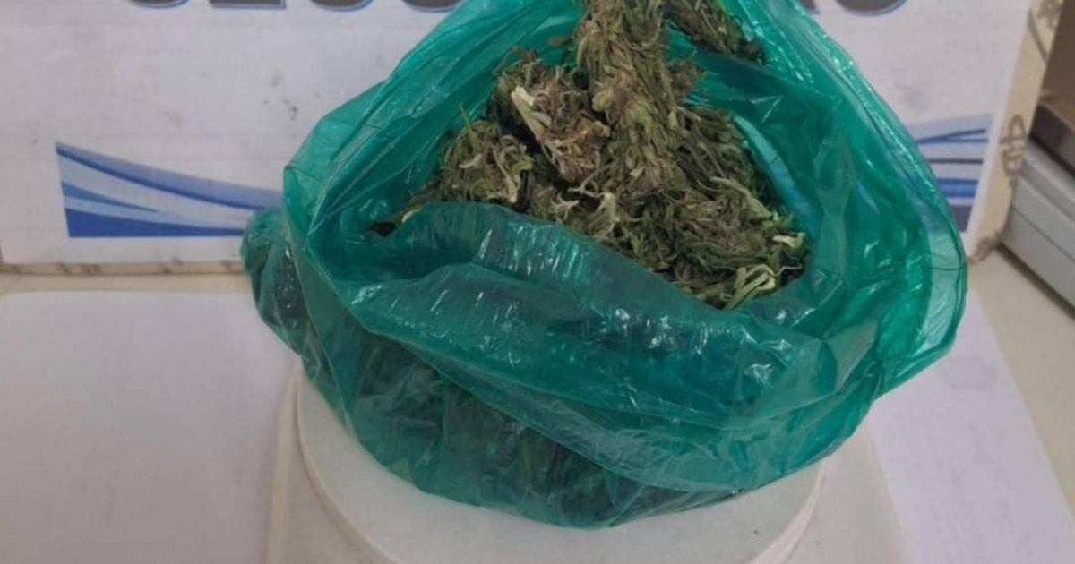 mujer demorada con droga San Calixto