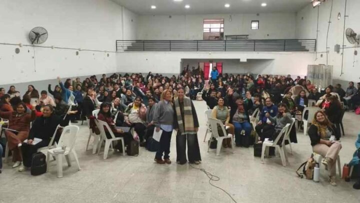 Más 300 docentes participaron capacitación mediación