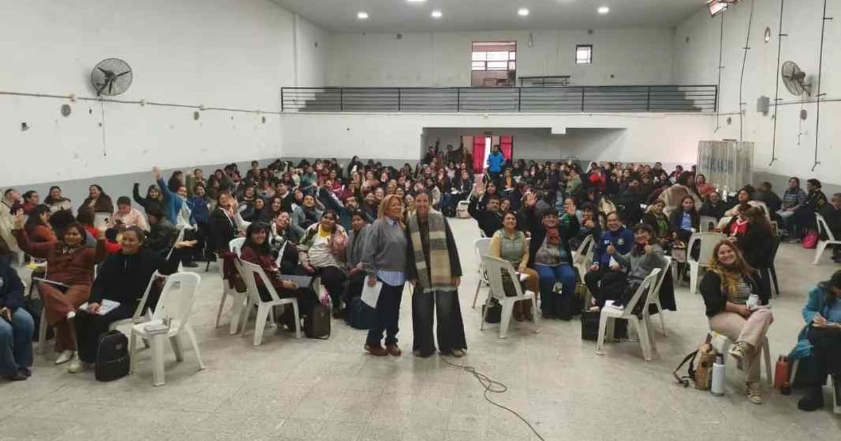Más 300 docentes participaron capacitación mediación