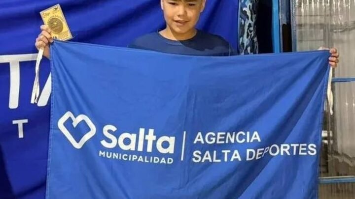 Juegos Evita nadador formado Escuela Municipal