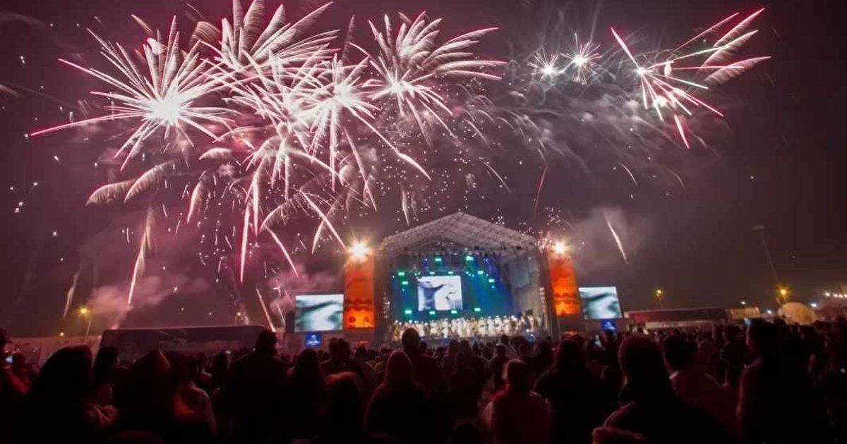 festival por sus 215 años