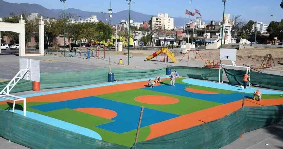 plaza España ya empieza lucir entorno