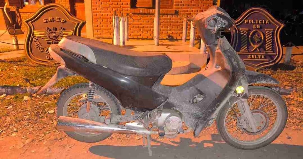 Oran Policía recuperó motocicleta sustraída Orán