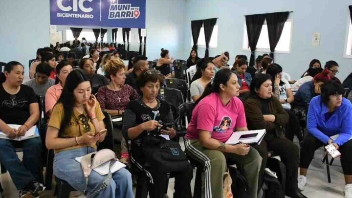 Empezaron clases Diseño Decoración CIC Bicentenario