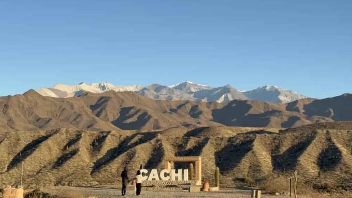 Cachi fortalece comercialización destino ante agencias
