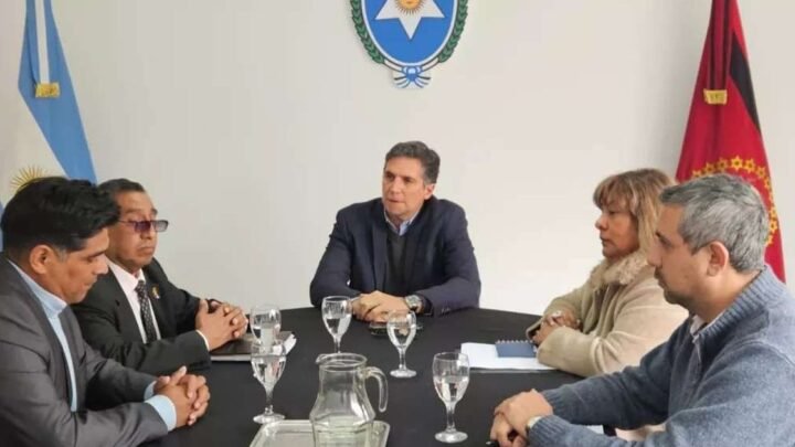 Fortalecerán diálogo institucional Fundación Azul