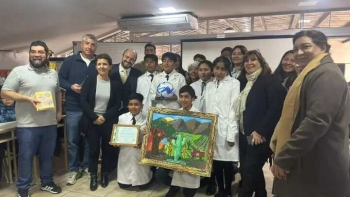 Entregaron premios V Concurso Prevenir incendios