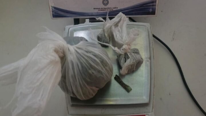 Bicipolicías incautan marihuana