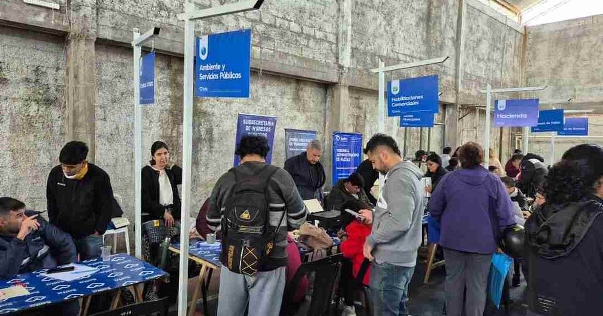 Municipalidad acercó servicios vecinos zona oeste