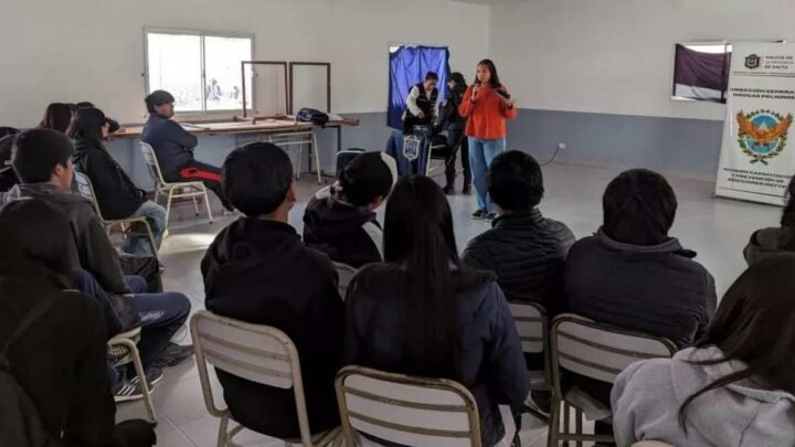 San Carlos brindaron herramientas prevención bullying