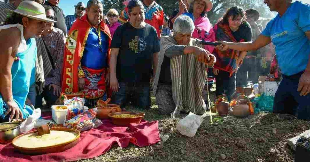 Tradicional Convite a la Pachamama