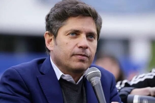 Axel Kicillof apuntó contra Javier Milei por el creciente endeudamiento de las familias en Argentina