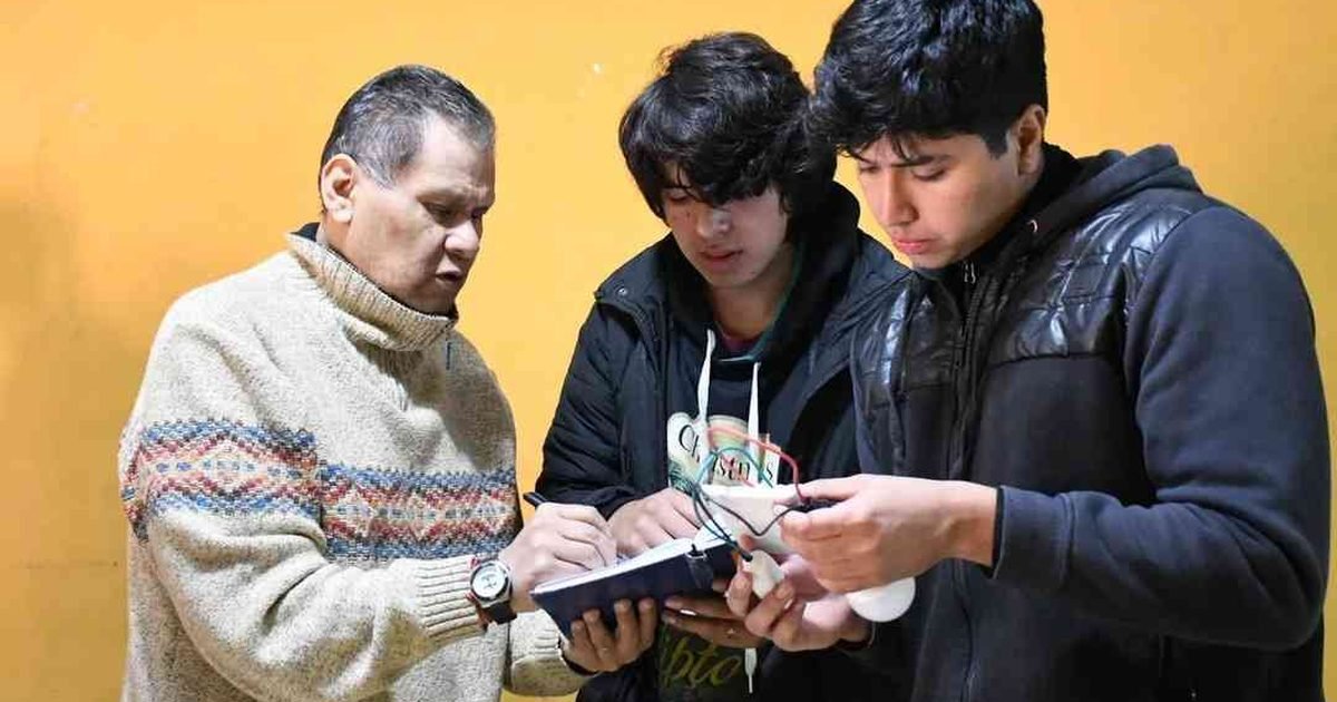 plomería y electricidad