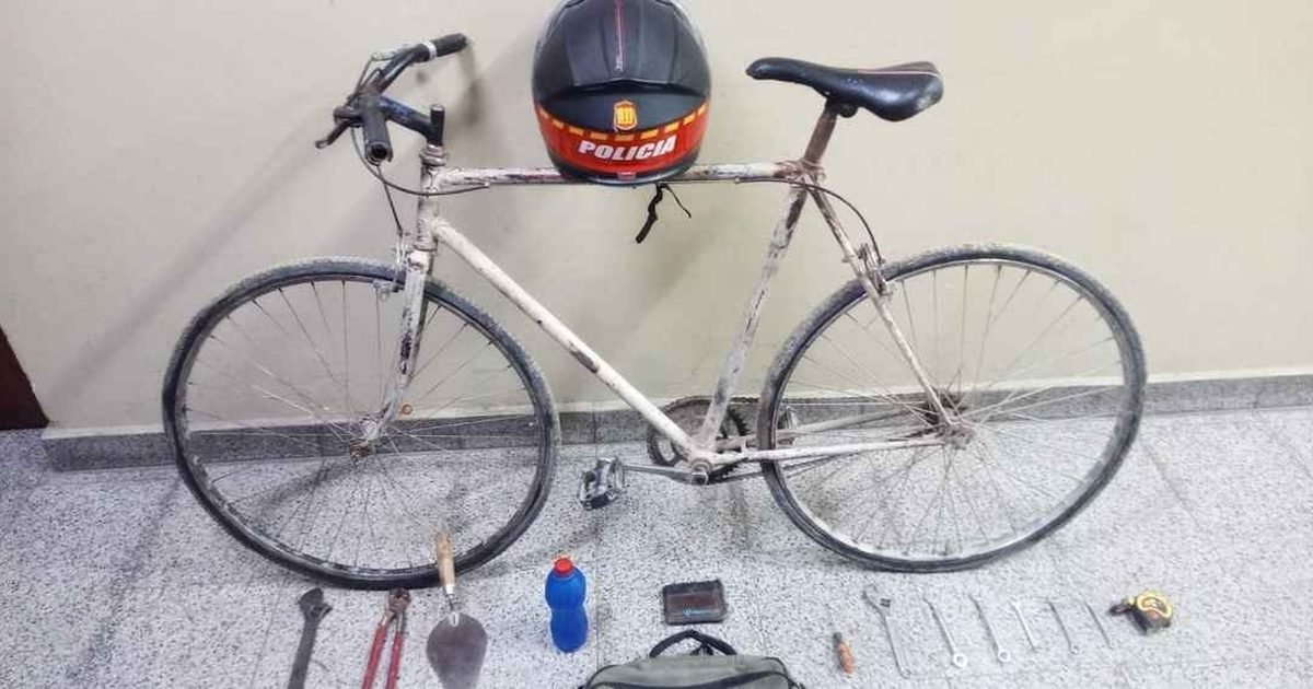 bicicleta y herramientas robadas
