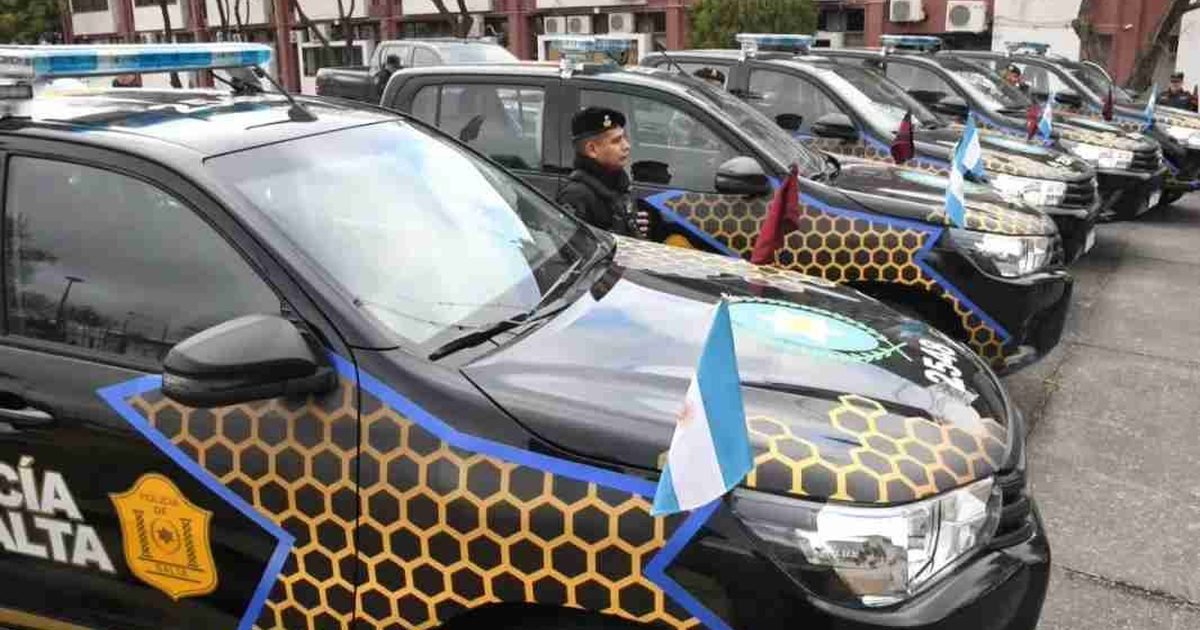 Sáenz entregará mañana móviles policiales 138