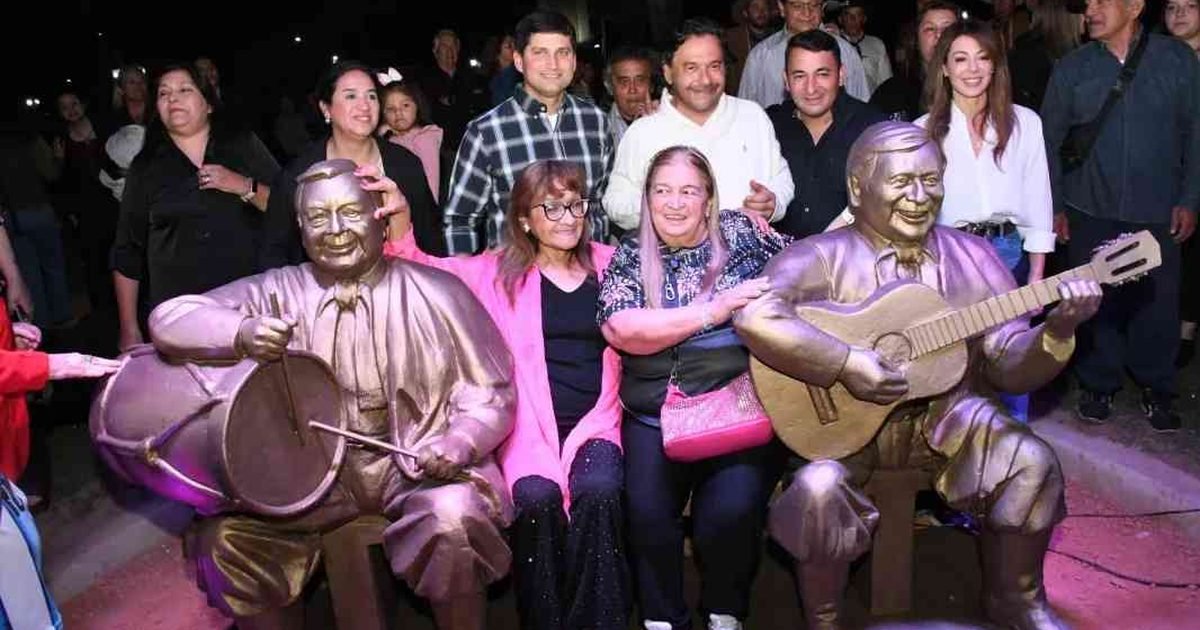 Sáenz homenajeó Federico Córdoba Roberto Ucucha