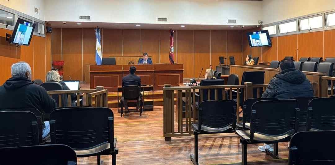 Juicio por la sustracción de una Volkswagen Amarok del Canchón Municipal: avanza la etapa de testimoniales
